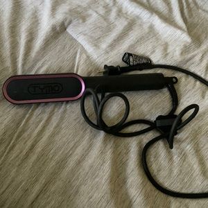 Tymo straightener brush